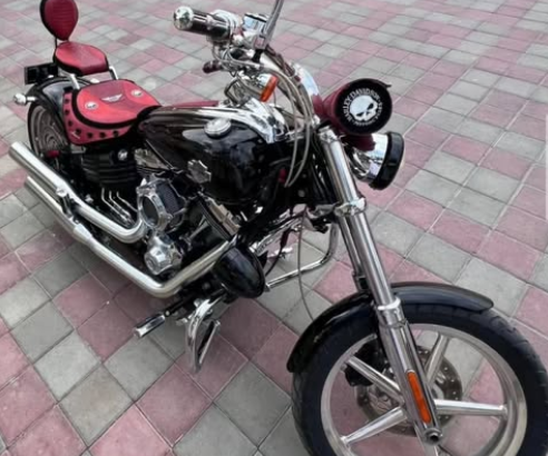 Harley-Davidson FXCWC Rocker C Softail 2008 For S