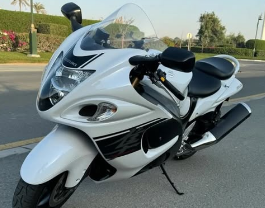 Suzuki Hayabusa 2017 imported in excellent conditi