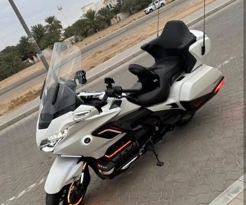 Honda Gold Wing 2018 Gcc for sale