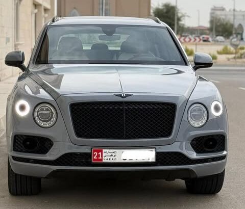 Bentley Bentayga fully loaded 2019 Gcc