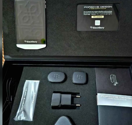 Blackberry P9982 Porsche Design TRA For Sale