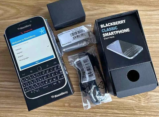 Blackberry classic Q20 for sale