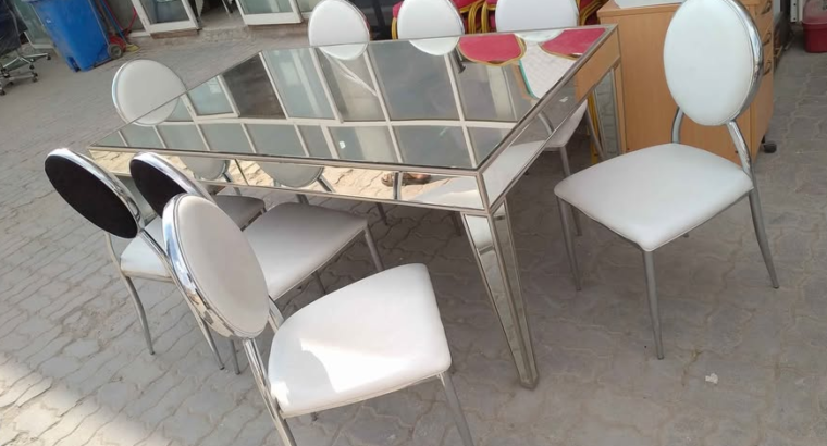 Dining table with 8 chair for sale