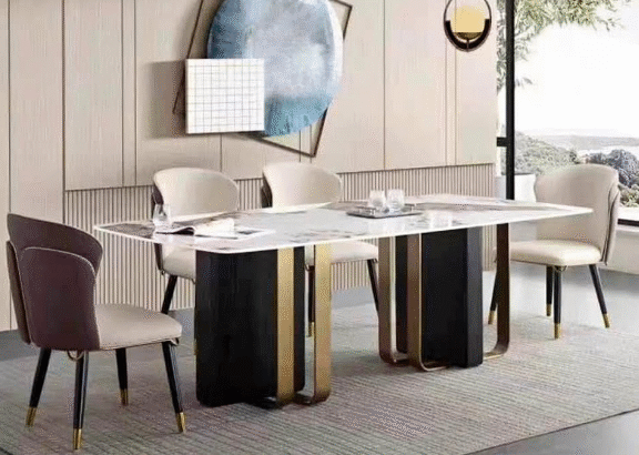 Dining table for sale