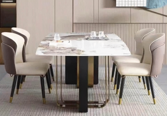 Dining table for sale
