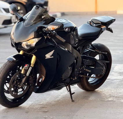 Honda CBR 1000RR 2009 in good condition for sale