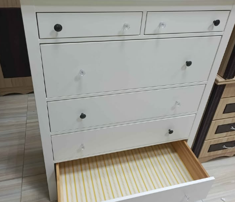 IKEA Chest drwar Good condition For Sale