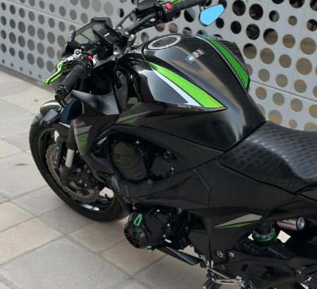 Kawasaki Z800 2016 in good condition for sale