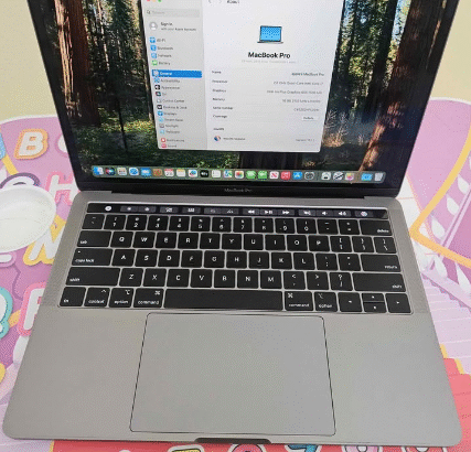Mac Book Pro13″ i7 2019 For Sale