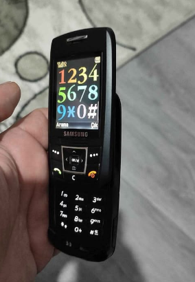 Samsung E250 For Sale