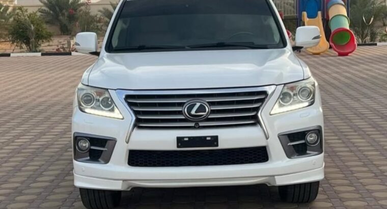 Lexus LX570 sport 2013 Gcc for sale