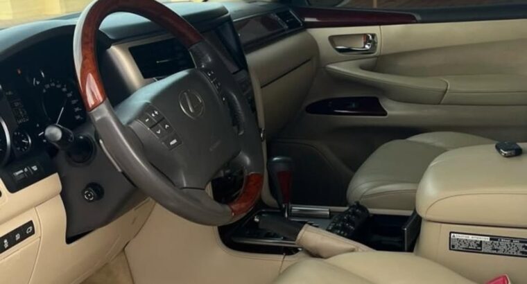 Lexus LX570 sport 2013 Gcc for sale