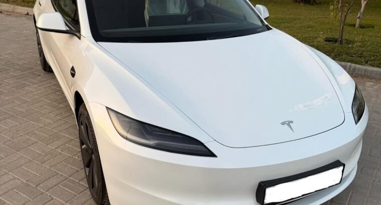 Tesla model 3 standard 2025 Gcc for sale