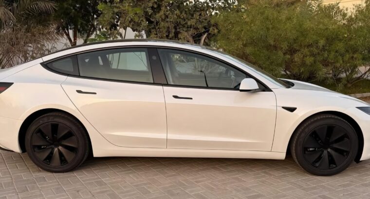 Tesla model 3 standard 2025 Gcc for sale