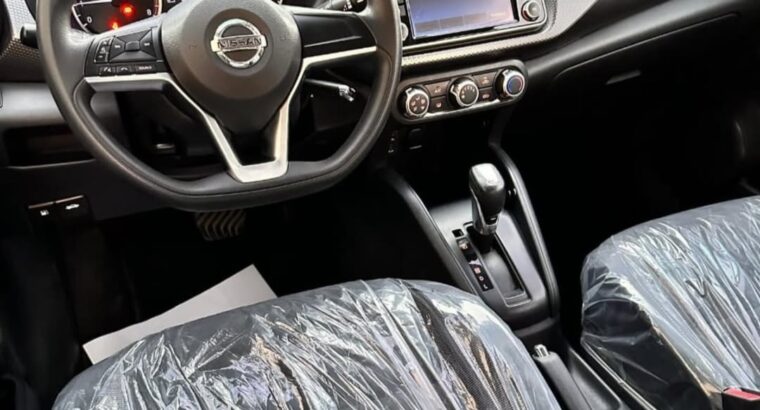Nissan kicks full option 2020 Gcc for sale