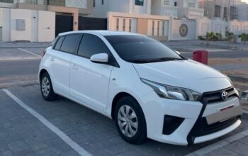 Toyota yaris 2016 Hatchback Gcc for sale