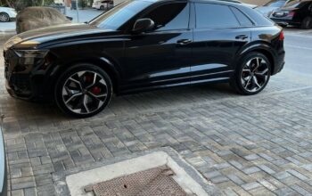 Audi Q8 RS 2021 Gcc full option 2021 For sale