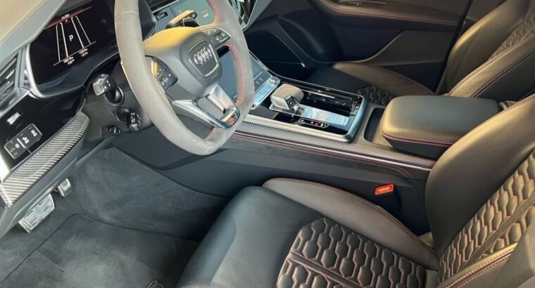 Audi Q8 RS 2021 Gcc full option 2021 For sale