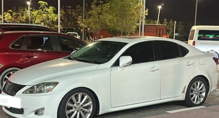 Lexus IS300 full option 2010 Gcc