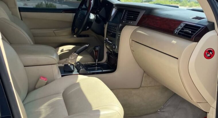 Lexus LX570 full option 2009 Gcc for sale