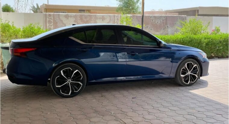 Nissan Altima SR 2020 USA imported for sale