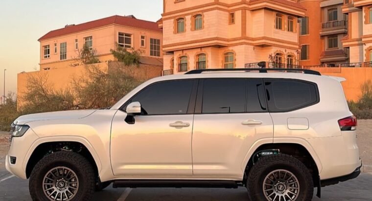 Toyota Land cruiser GXR 2022 fully loaded
