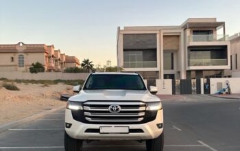Toyota Land cruiser GXR 2022 fully loaded