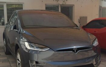 Tesla model X long range plus 2020