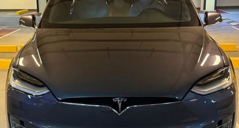 Tesla model X long range plus 2020