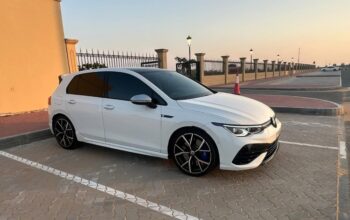 Volkswagen Golf R full option 2023 Gcc