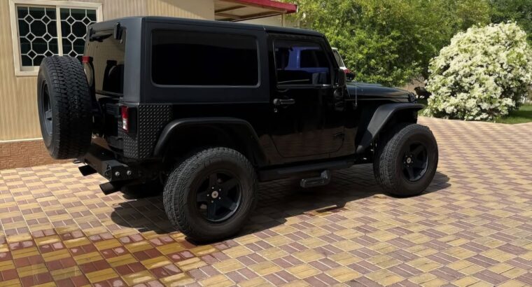 Jeep wrangler coupe 2013 Gcc full option