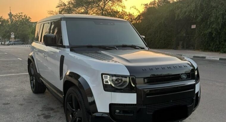 Land rover defender 2023 fully loaded