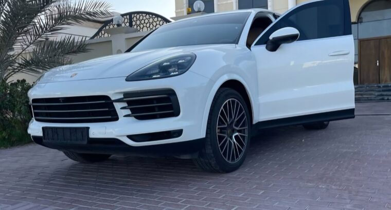 Porsche Cayenne S fully loaded 2018 Gcc