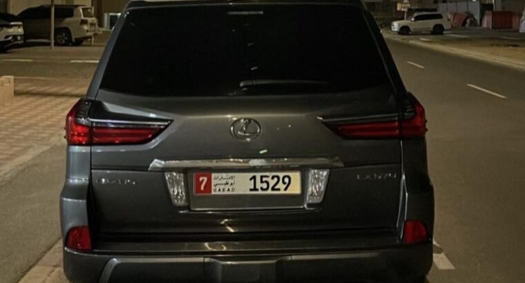Lexus LX570 2017 Gcc full option for sale