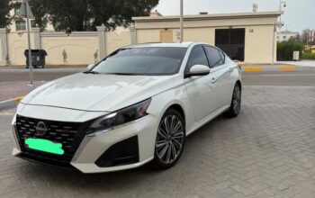 Nissan altima SV 2024 Gcc in perfect condition