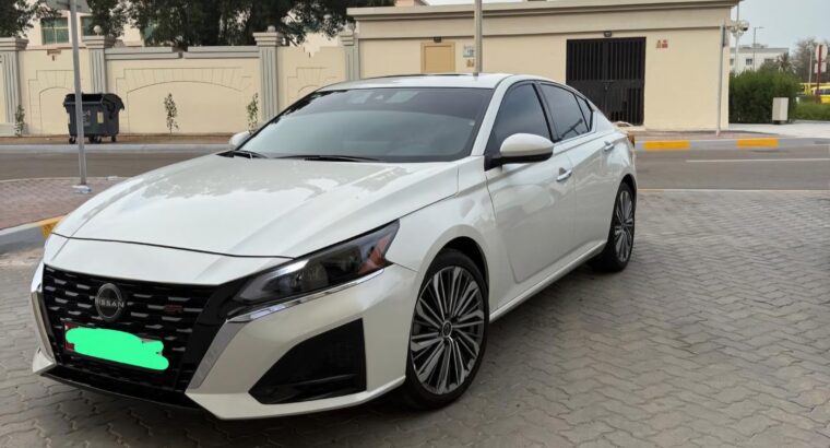 Nissan altima SV 2024 Gcc in perfect condition