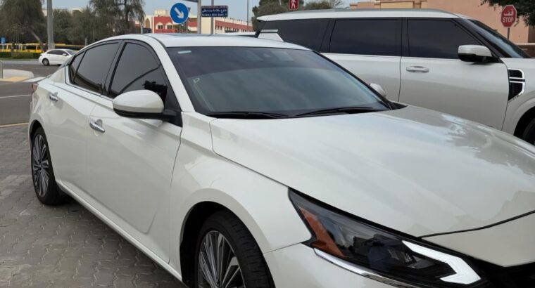 Nissan altima SV 2024 Gcc in perfect condition