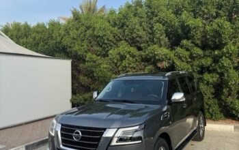 Nissan patrol platinum 2021 Gcc full option