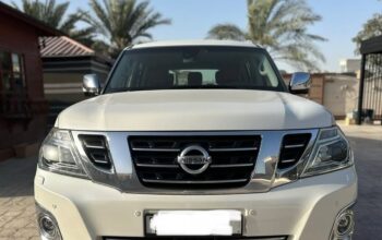 Nissan patrol platinum 217 Gcc