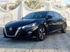 Nissan altima SV 2020 USA imported