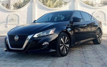 Nissan altima SV 2020 USA imported