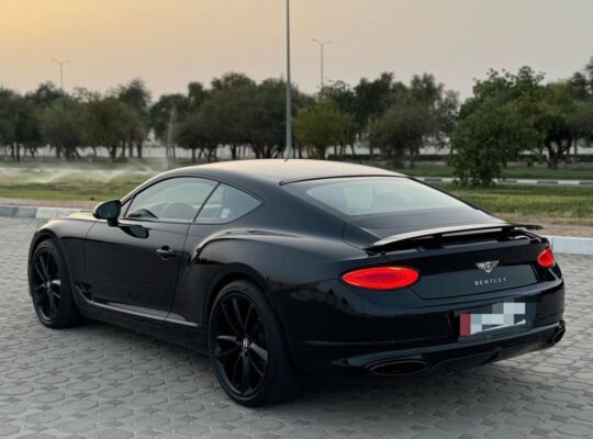 Bentley continental GT 2020 Gcc full option