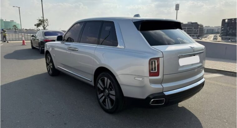 Rolls Royce Cullinan Standard 2021 Gcc