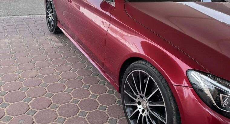 Mercedes C200 full option 2016 Gcc