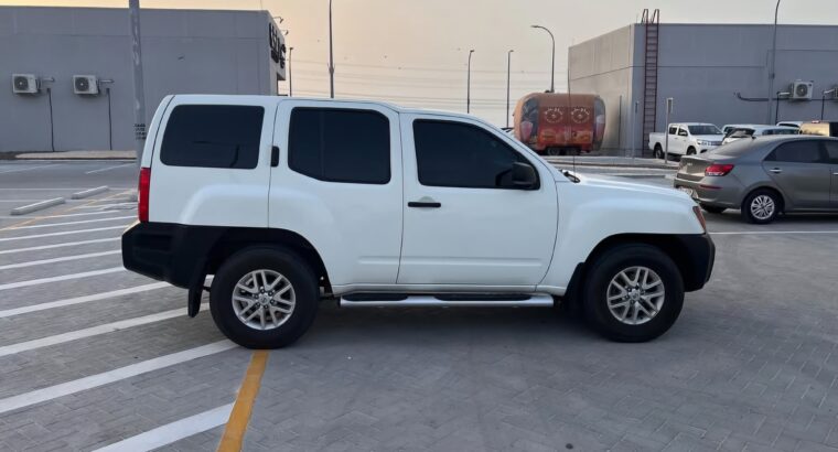 Nissan X terra 2014 Gcc in good condition