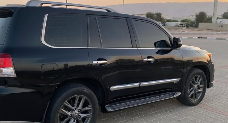 LEXUS LX570 S 2014 gcc in good condition