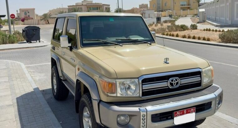 Toyota Land cruiser coupe LC70 2014 Gcc