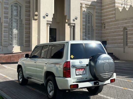 Nissan patrol safari 2023 Gcc for sale