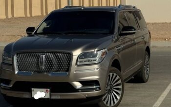 Lincoln Navigator 2018 Gcc fully loaded
