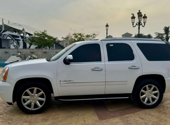 Gmc Youkon Denali 2009 Gcc for sale